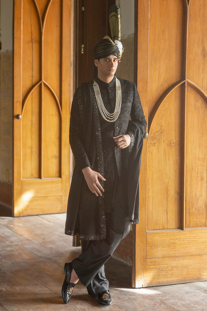 Black Dreams – Hand-Embroidered Black Sherwani Set