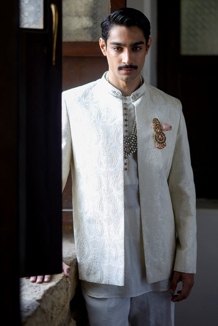 Pearl Regent – Ivory Embroidered Bandhgala