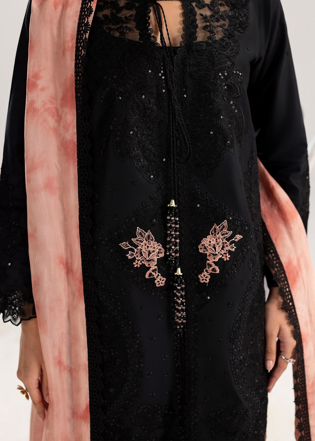 2636B Embroidered 3 Piece