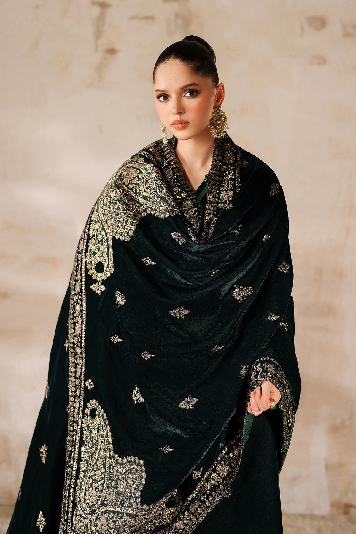 Embroidered Velvet Shawl VS-63