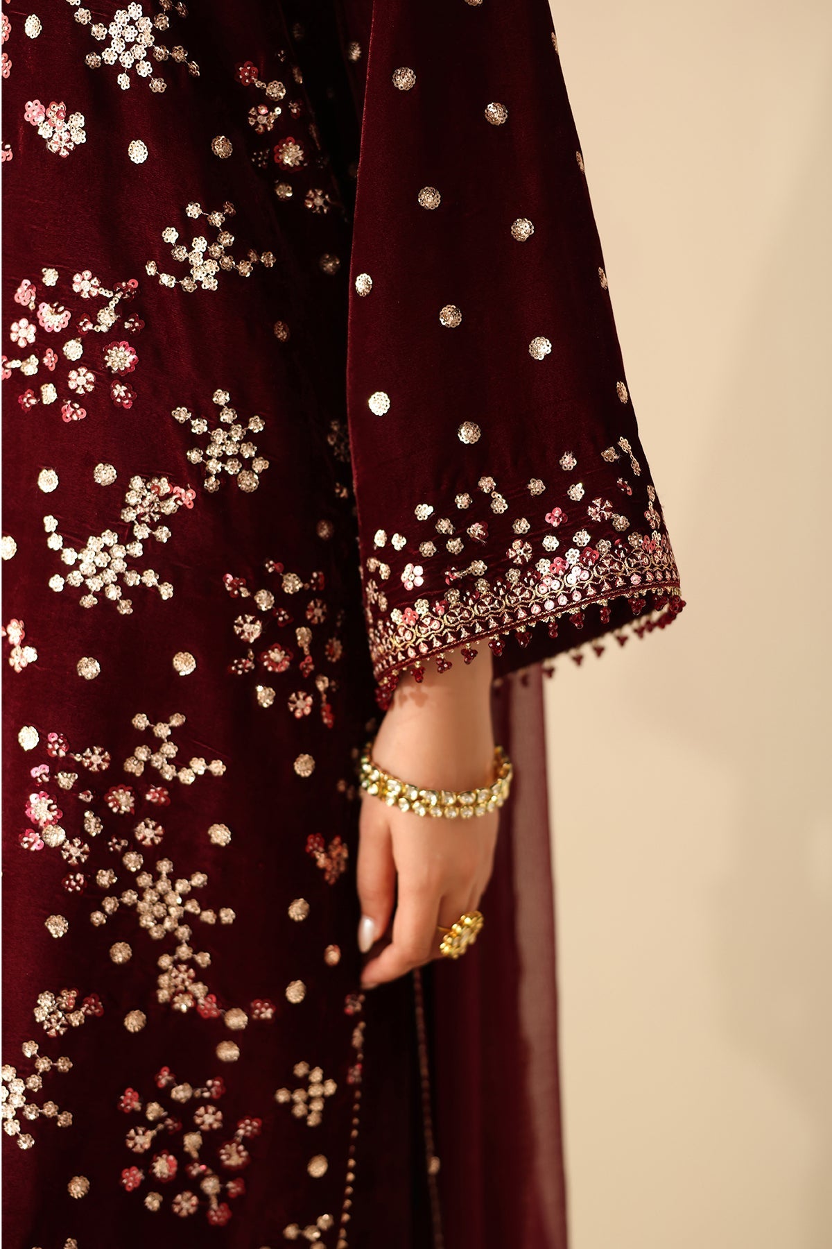 Embroidered Velvet UF-4315
