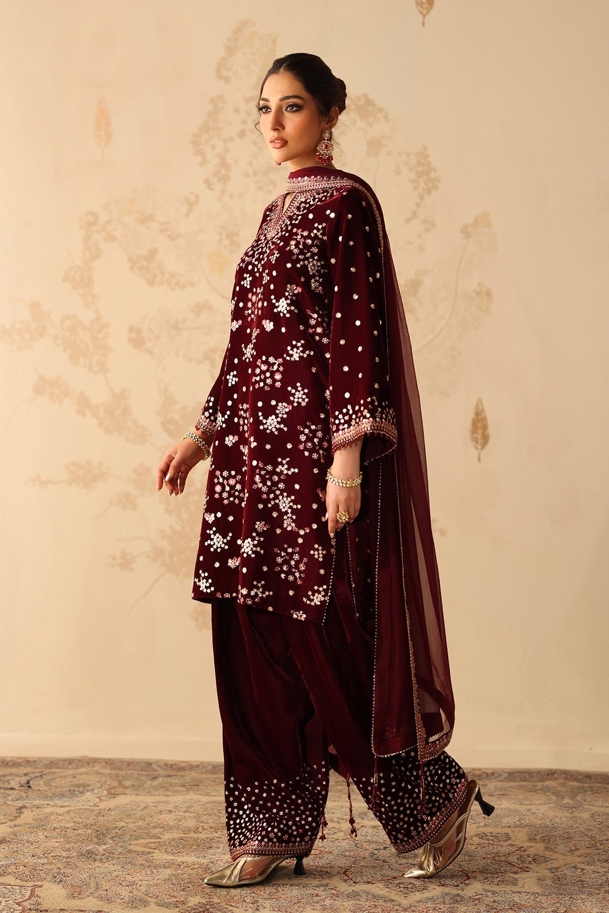 Embroidered Velvet UF-4315