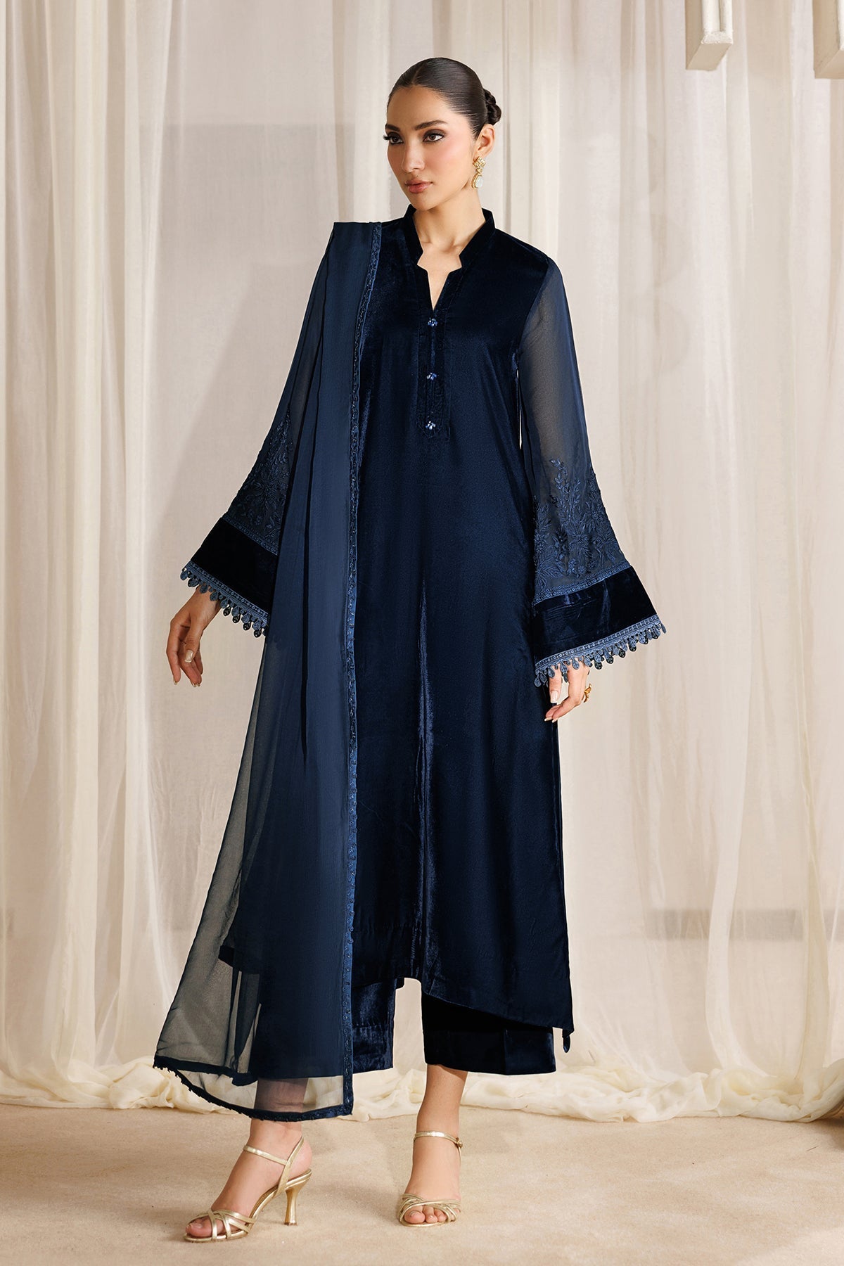 Embroidered Velvet PR-1384 - Baroque