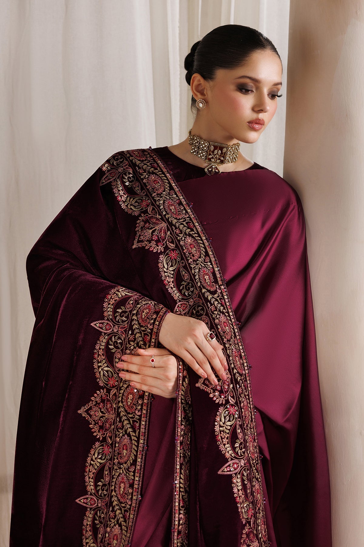 Embroidered Velvet Shawl VS-74