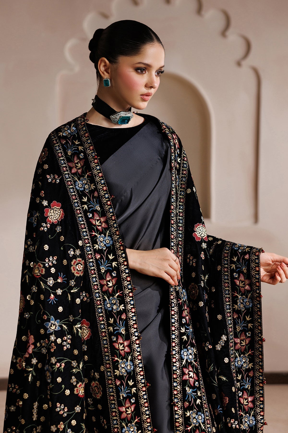 Embroidered Velvet Shawl VS-76