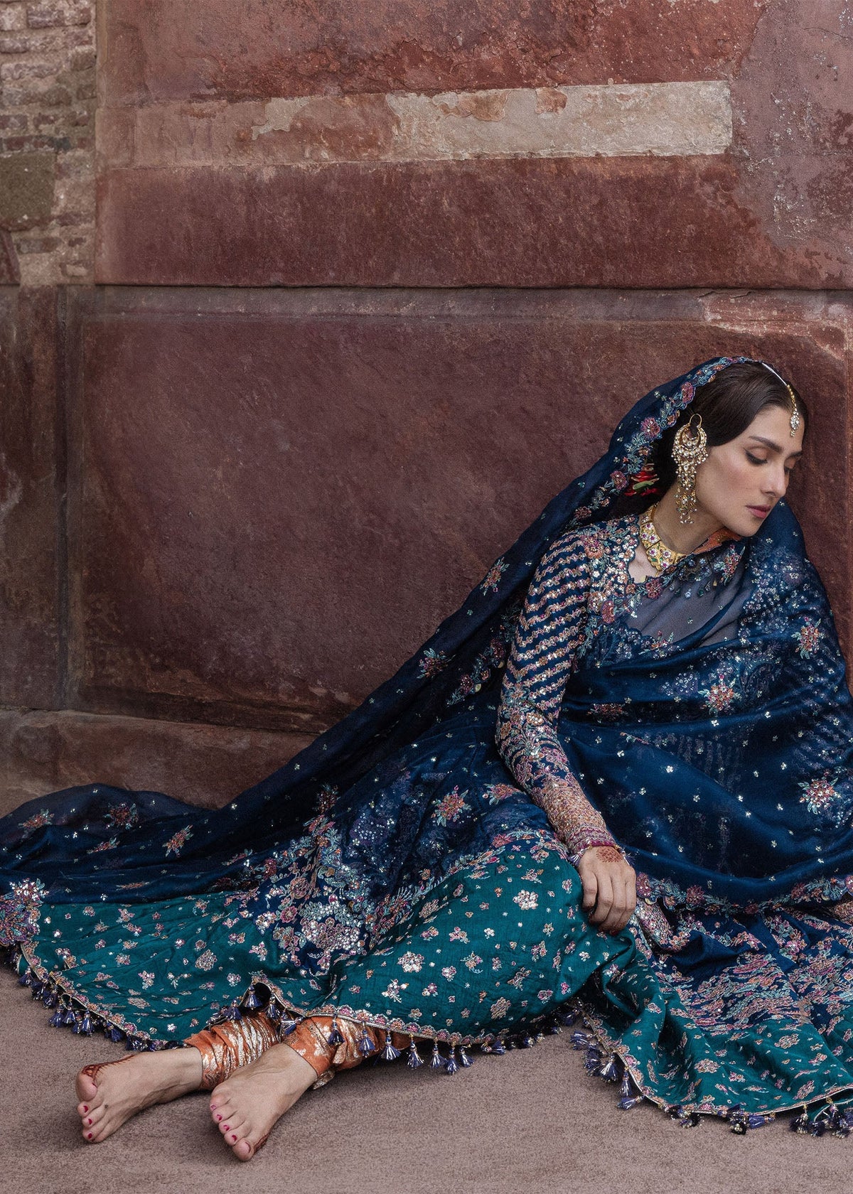 Hussain Rehar Dill Afroz embroidery detail