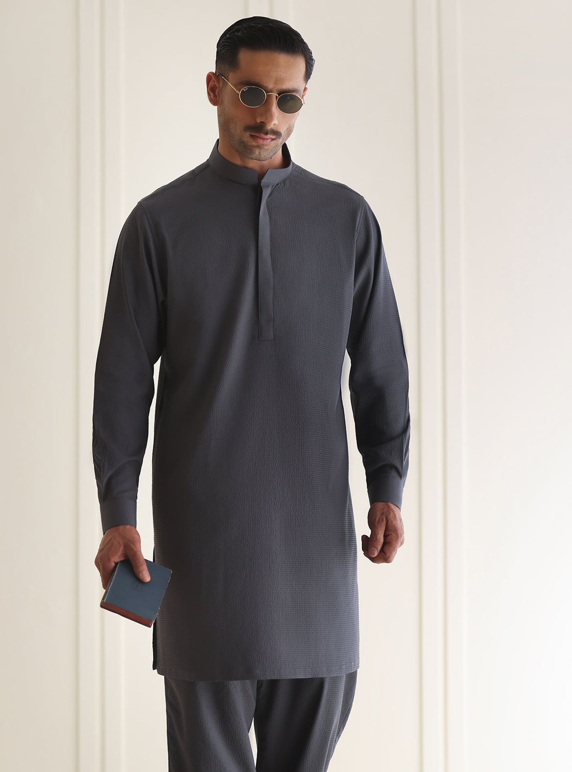 Gray Textured Loose Fit Kurta Pajama