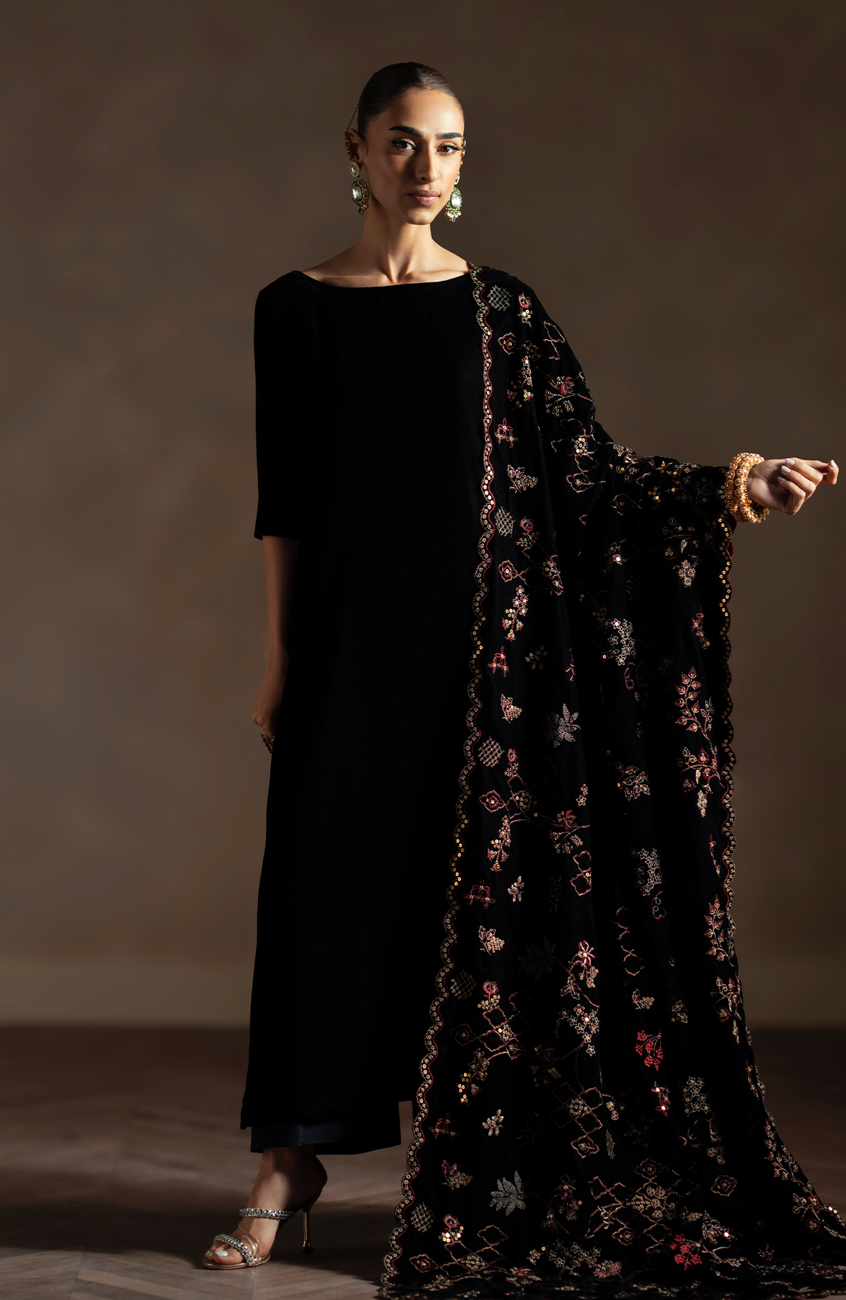 Vireya Velvet Shawl