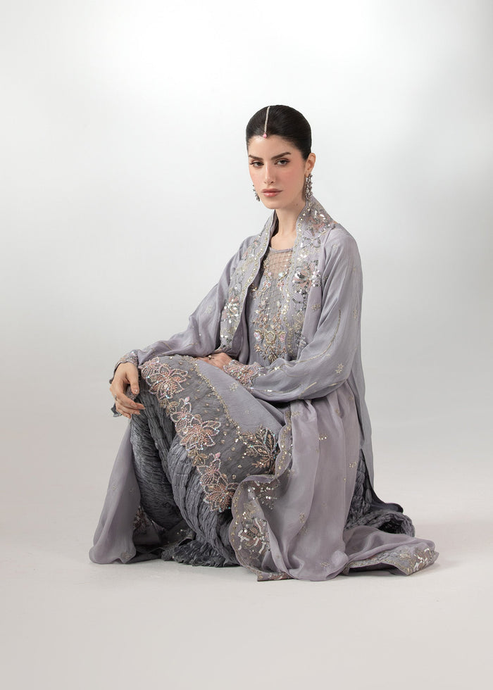 2657B Embroidered 3 Piece