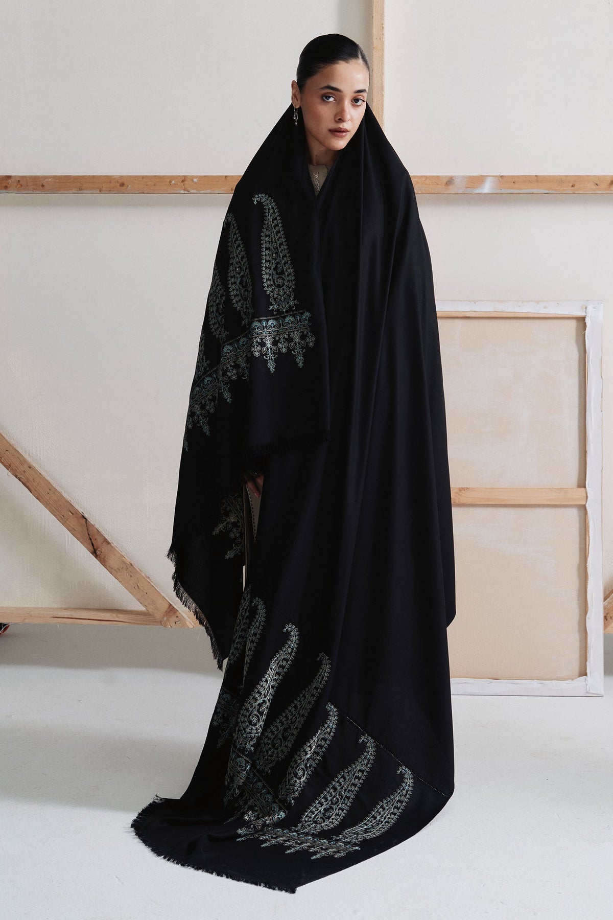 Shab Shawl