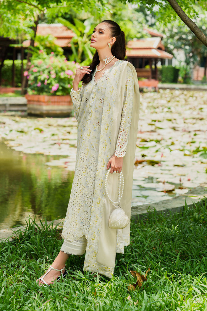 UE-501 Embroidered Lawn