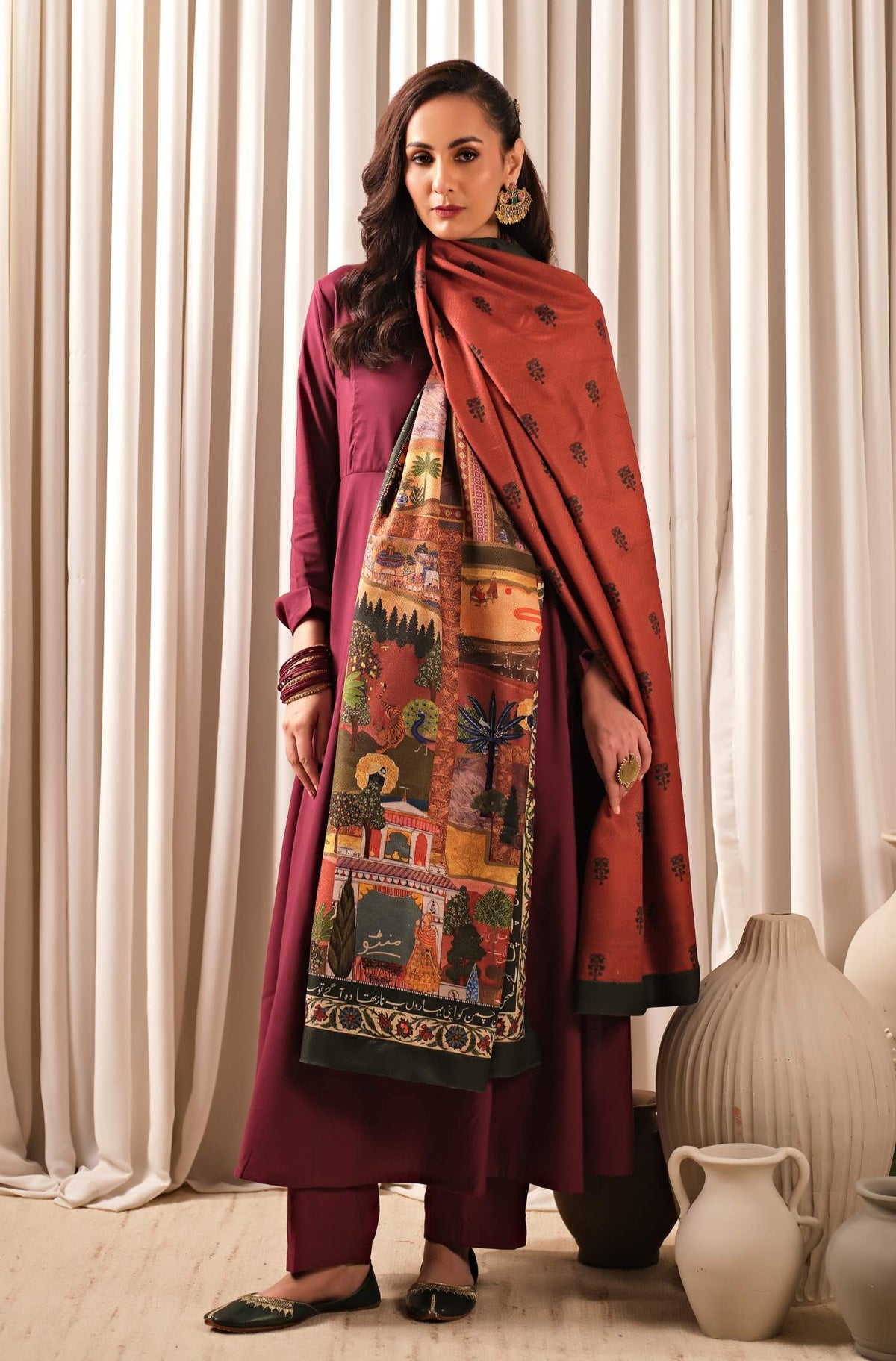 Bagh-E-Mughal Shawl - Green & Rust