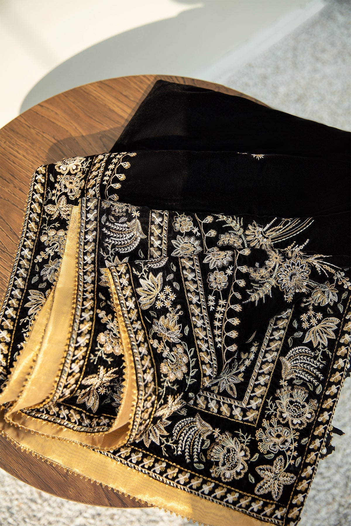 Embroidered Velvet Shawl VS-24