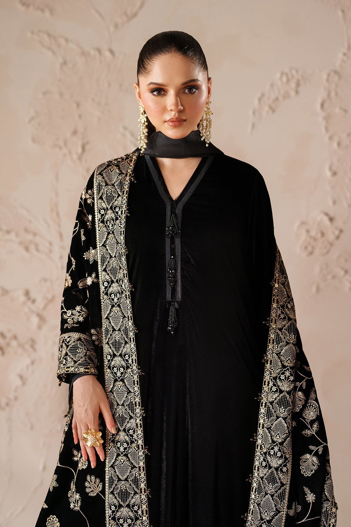 Embroidered Velvet Shawl VS-57