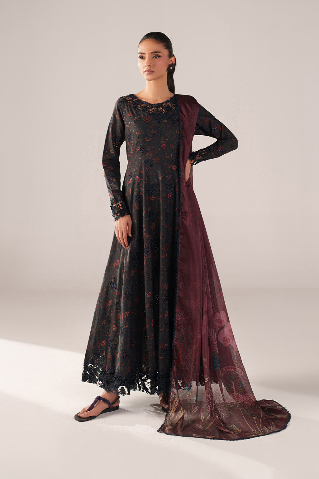 SS-09 Embroidered Lawn