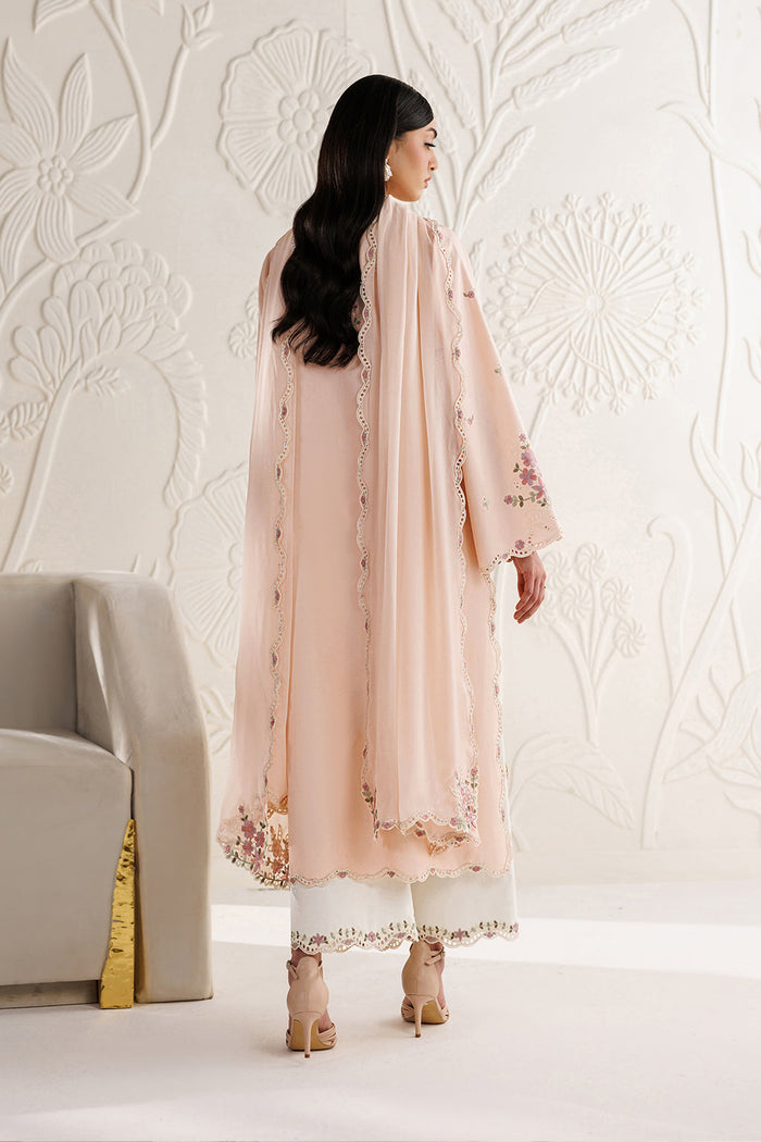 UE-689 Embroidered Lawn