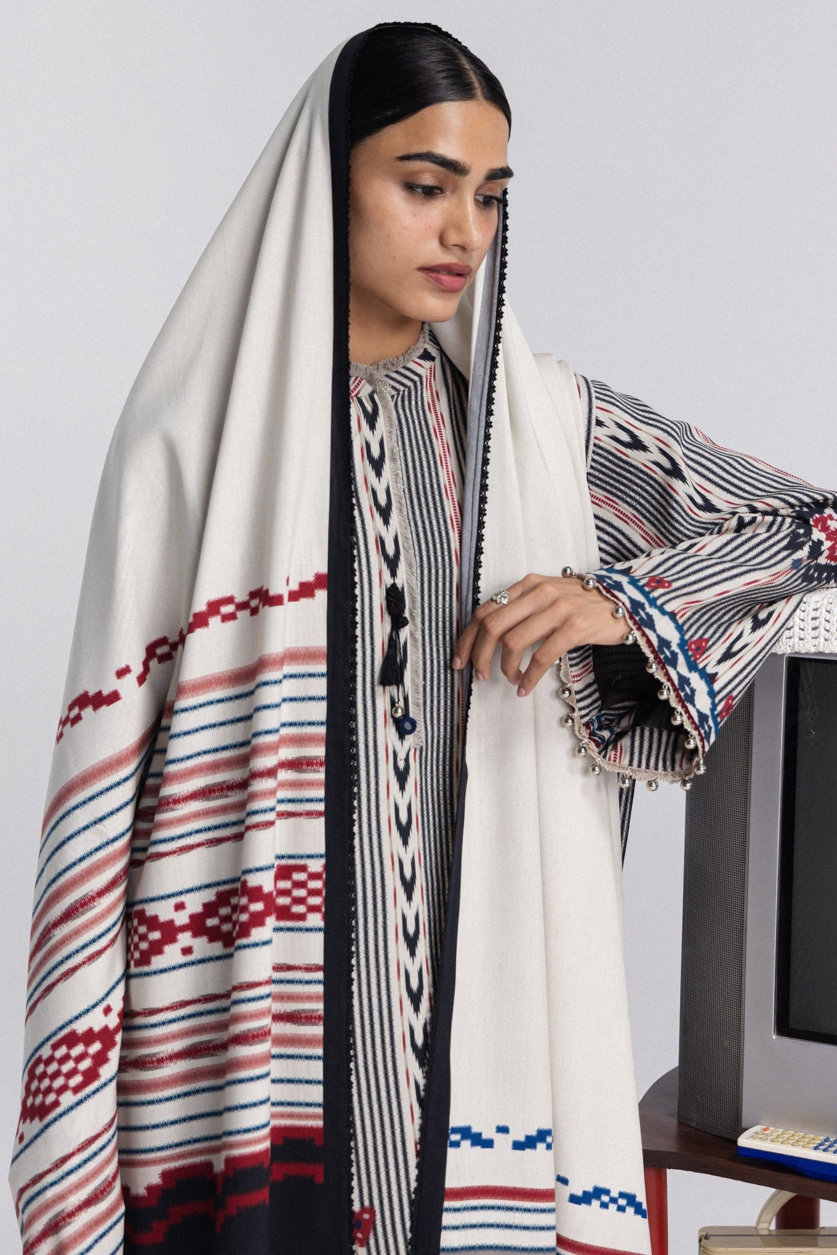 Leela 10A 3 Piece Printed Linen