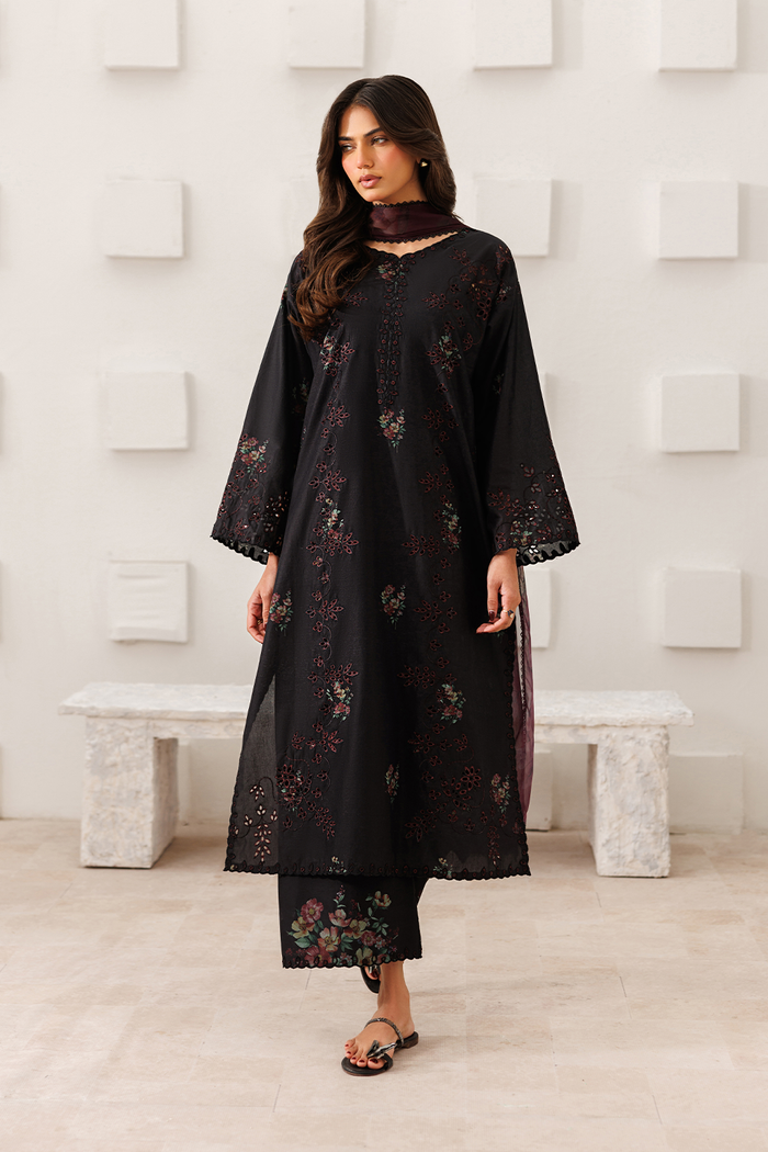 UE-637 Printed Lawn