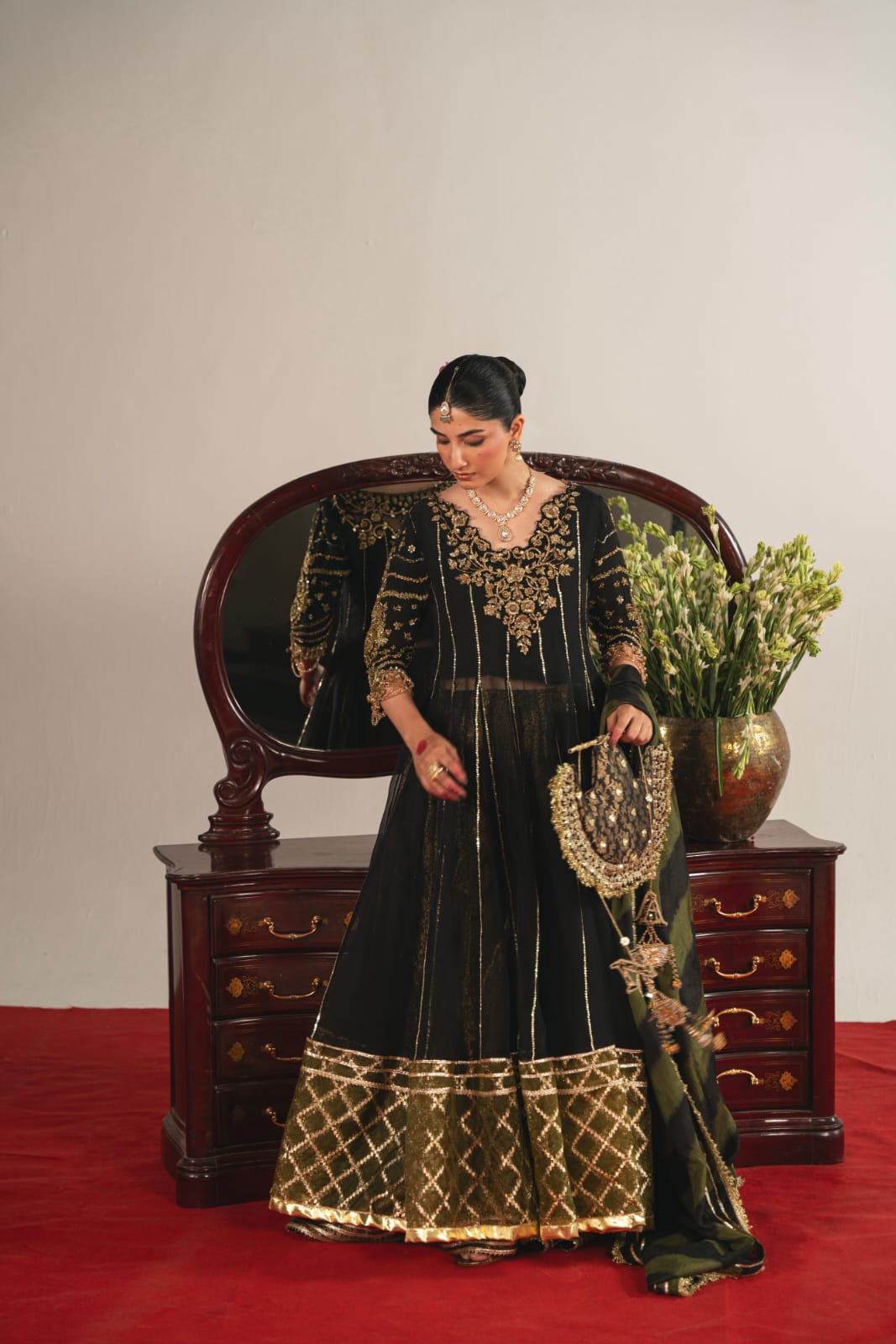 Black Hania Kalidaar