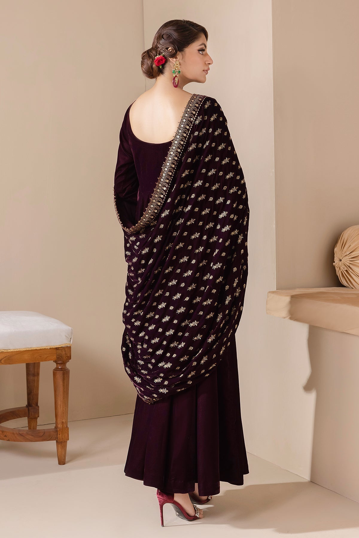 Embroidered Velvet Shawl VS-42