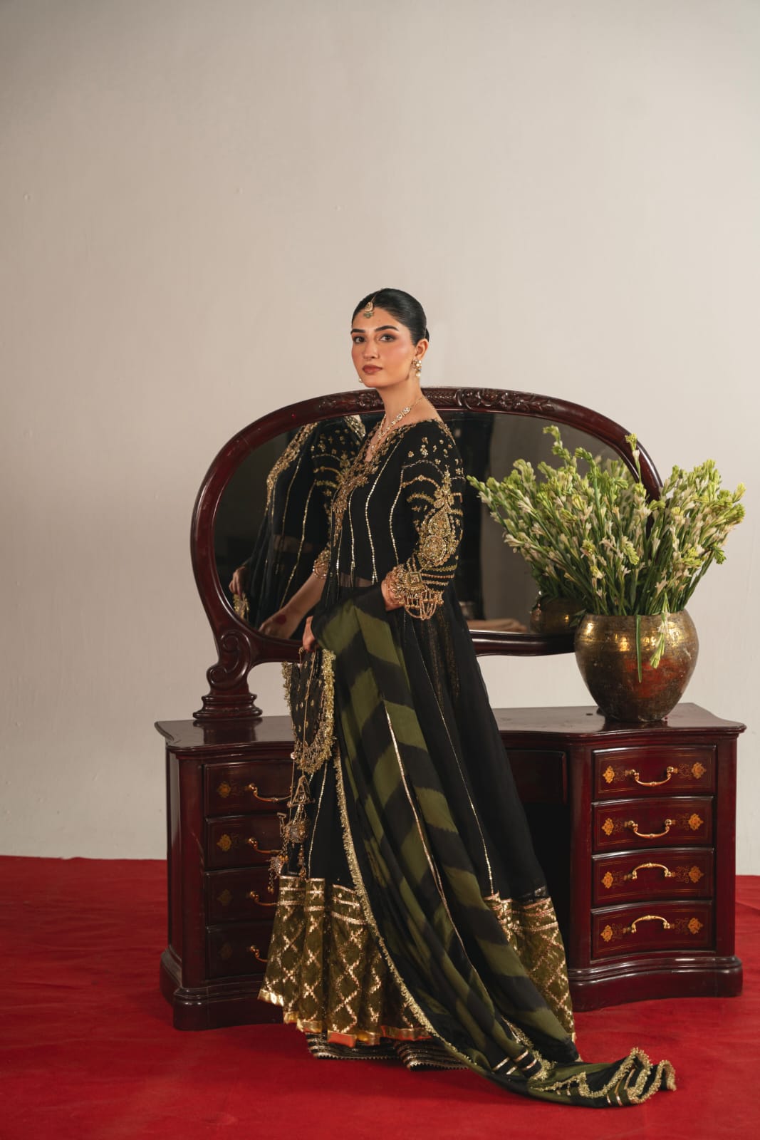 Black Hania Kalidaar