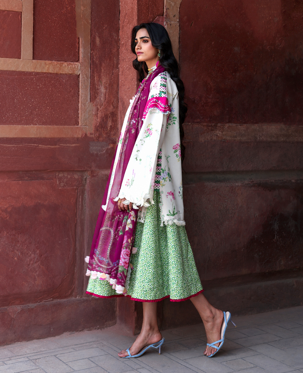 Aabroo – 3 Piece Printed Lawn