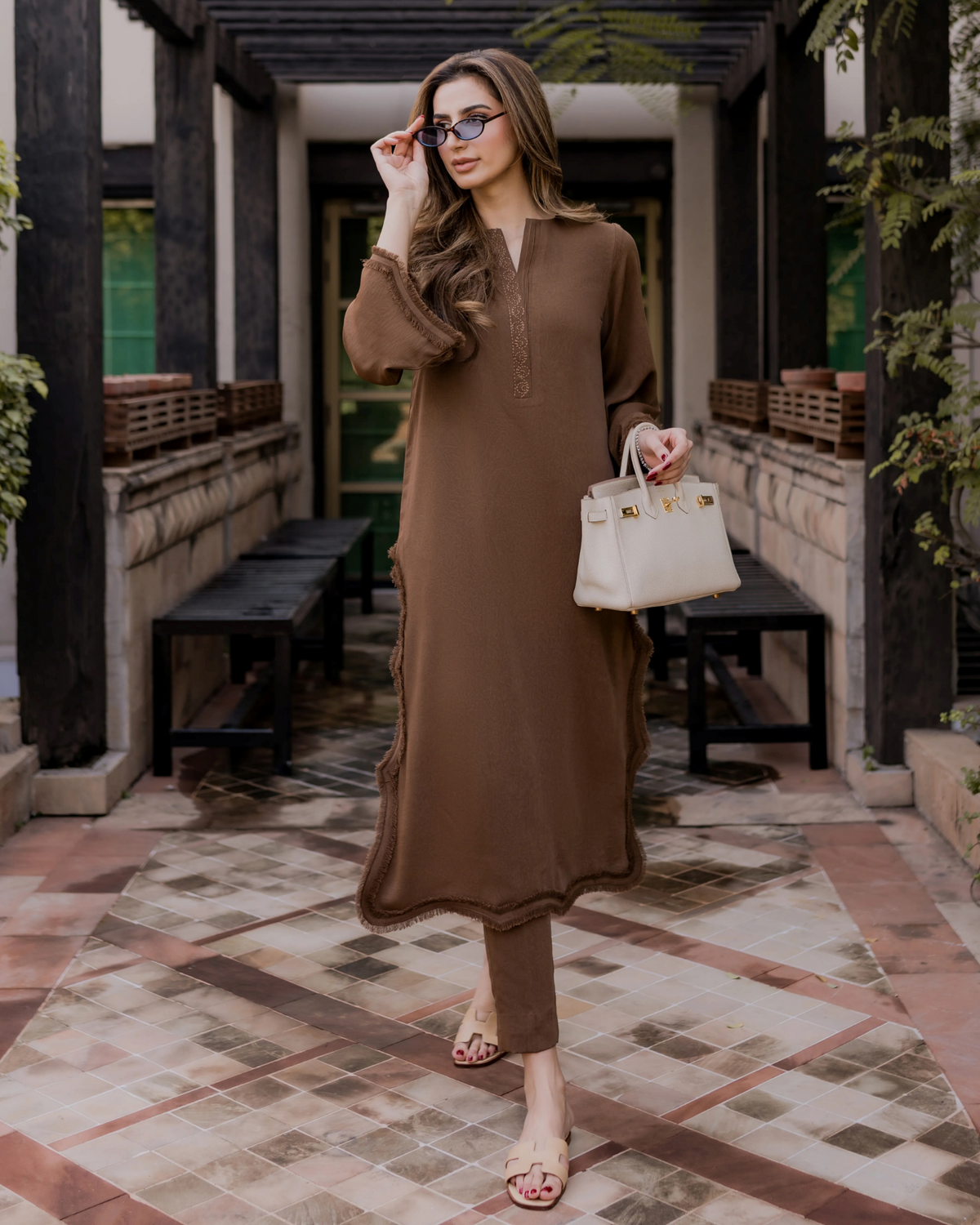 Mink Brown Thread Set