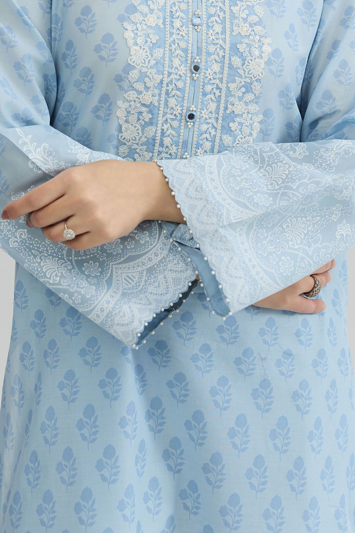 Lawn – 2 Piece