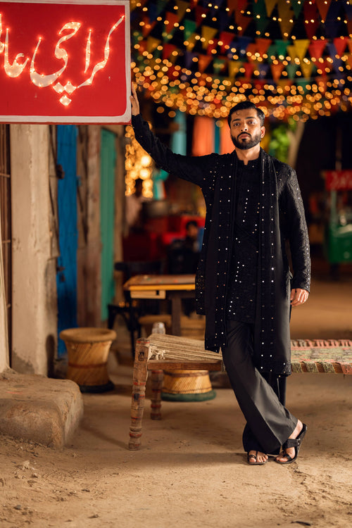SHEESH – POSH BLACK KURTA PAJAMA