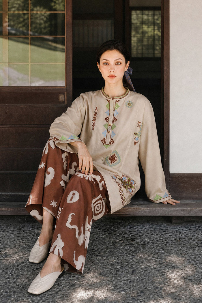 Embroidered 2 Piece Suit E9379