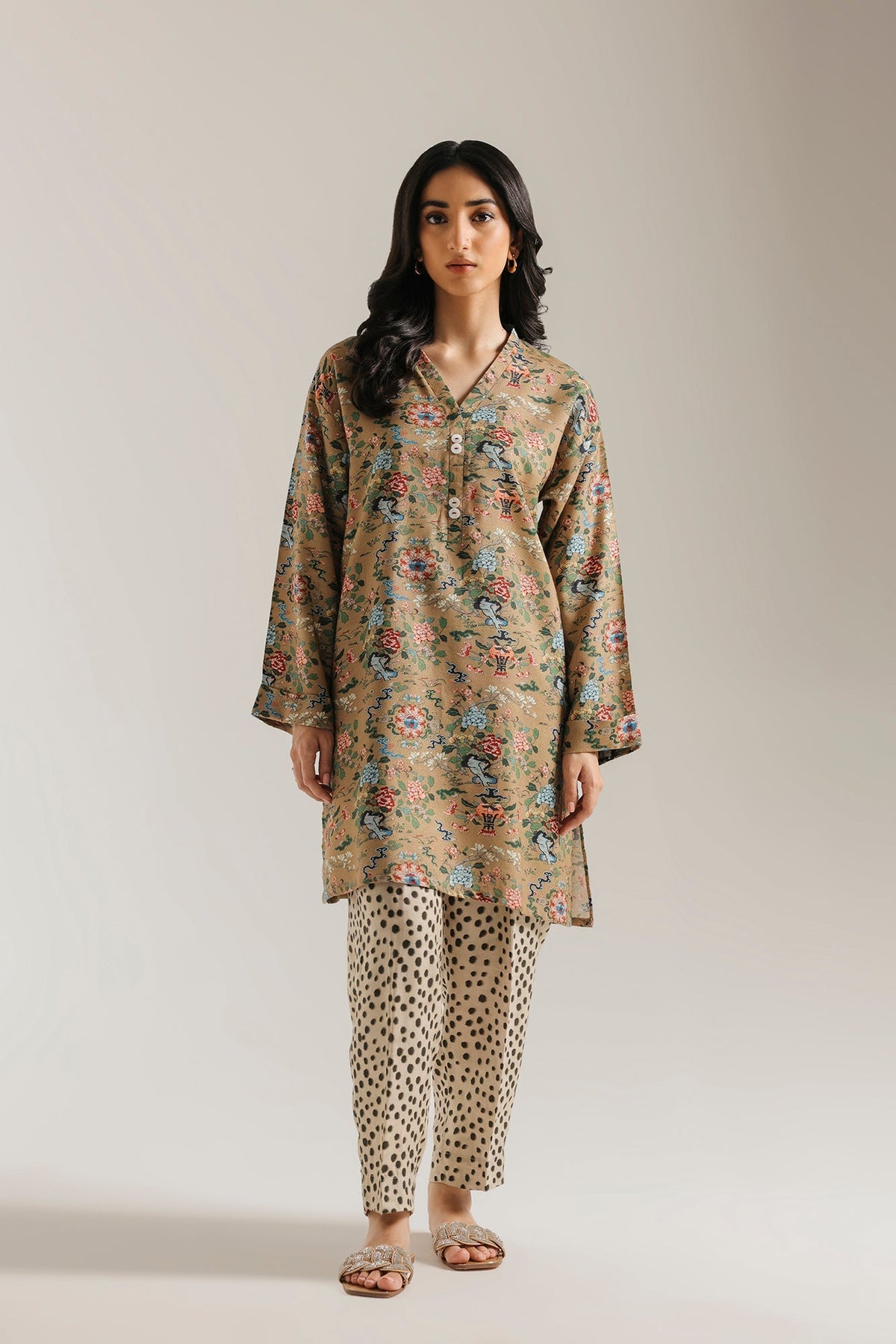 Embroidered 2 Piece Suit E9820