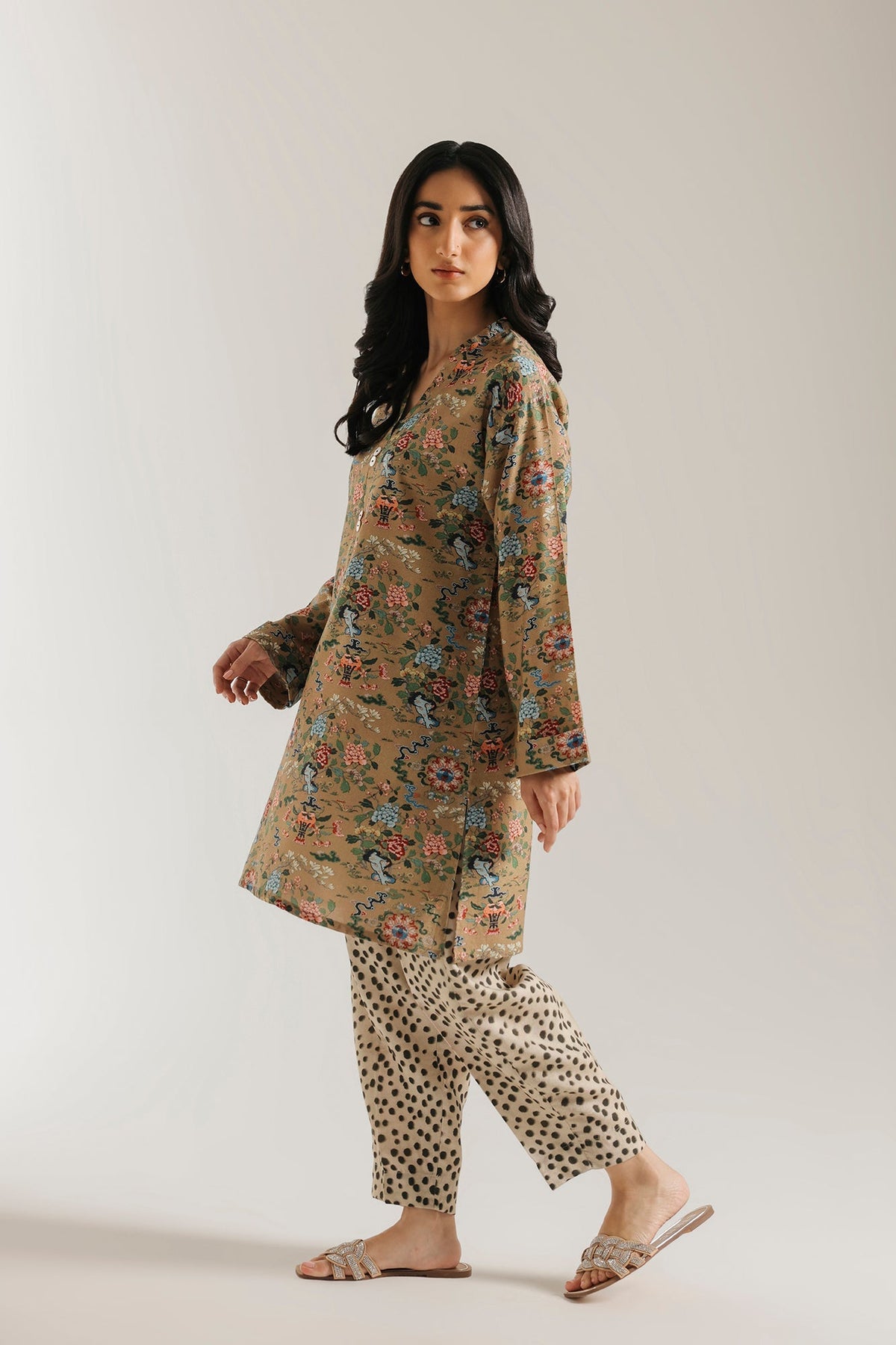 Embroidered 2 Piece Suit E9820