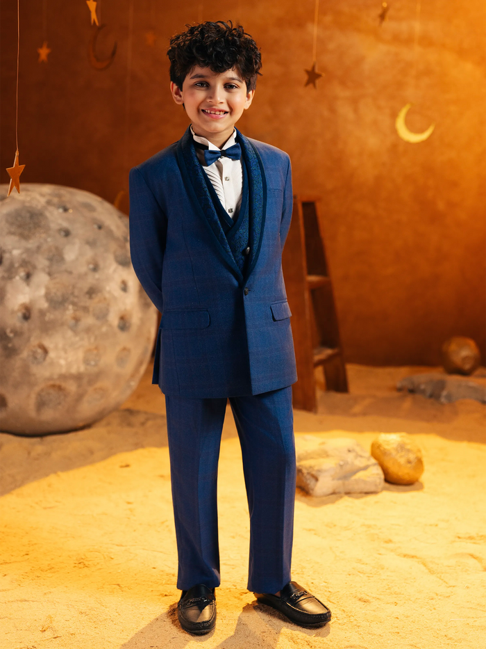 Royal Blue Shawl Collar Tuxedo Suit