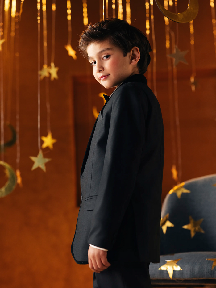 Black Notch Collar Tuxedo Suit