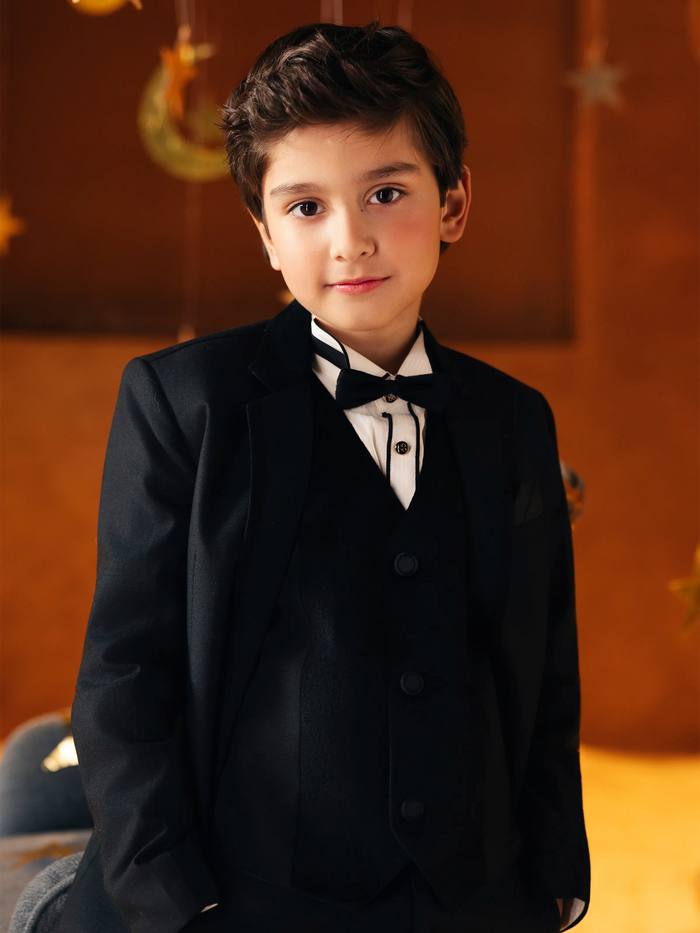 Black Notch Collar Tuxedo Suit