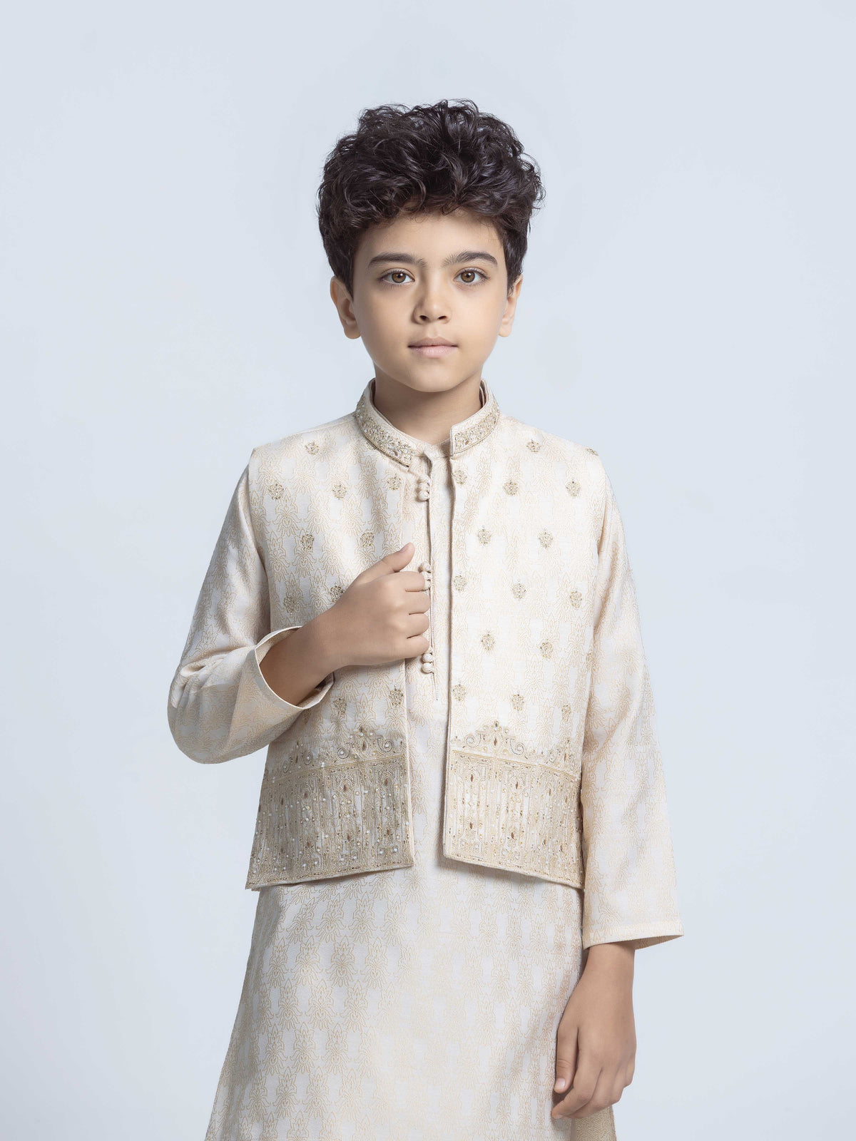 Embroidered Jamawar Waistcoat Suit - Ecbtwcs6-103