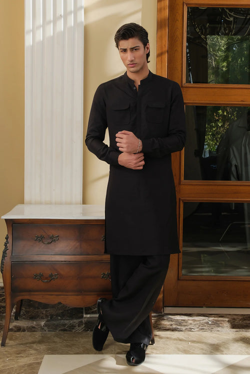 BLACK LINEN DOUBLE FLAP POCKET KURTA PAJAMA