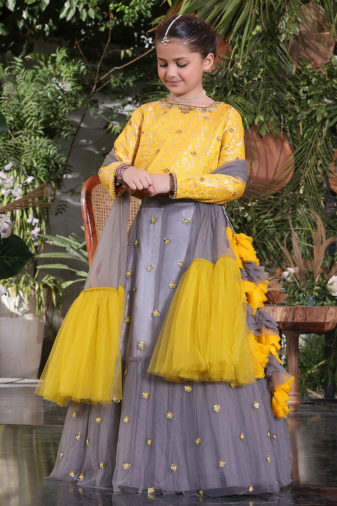 Handwork Embroidered Banarsi Net Lehenga Choli