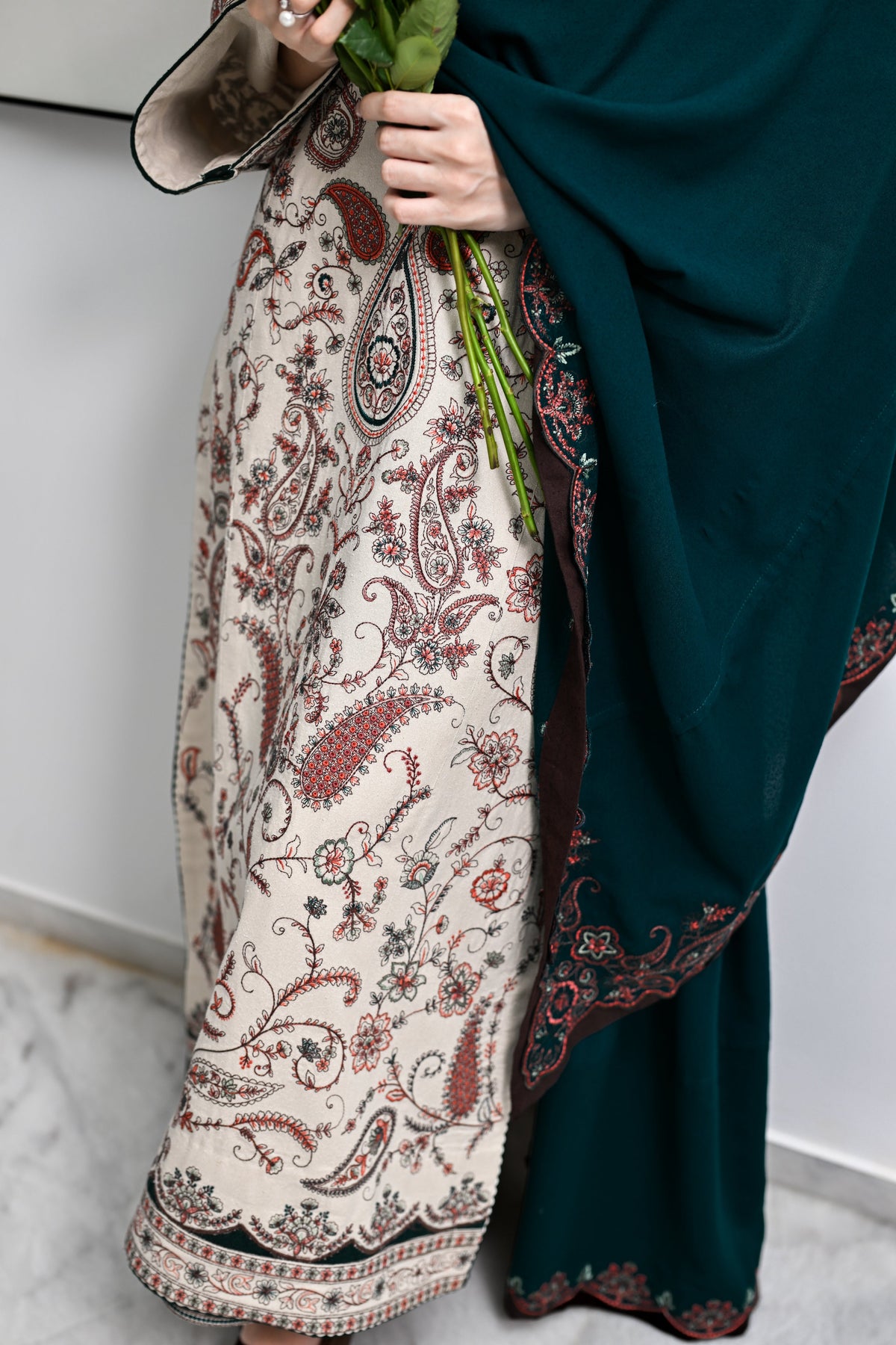 Elara Ivory Karandi 3-Piece Suit