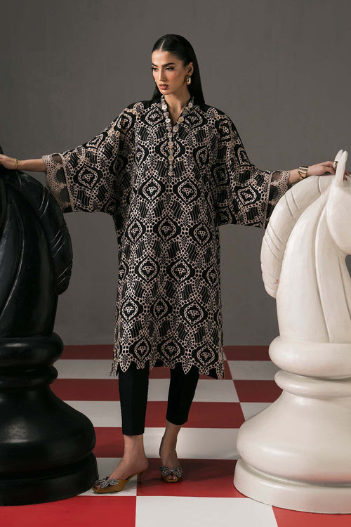 3 Piece Embroidered Lawn Suit DW-EF26-50-Black