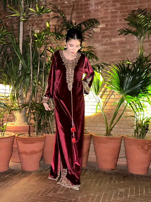MAROON KAFTAN