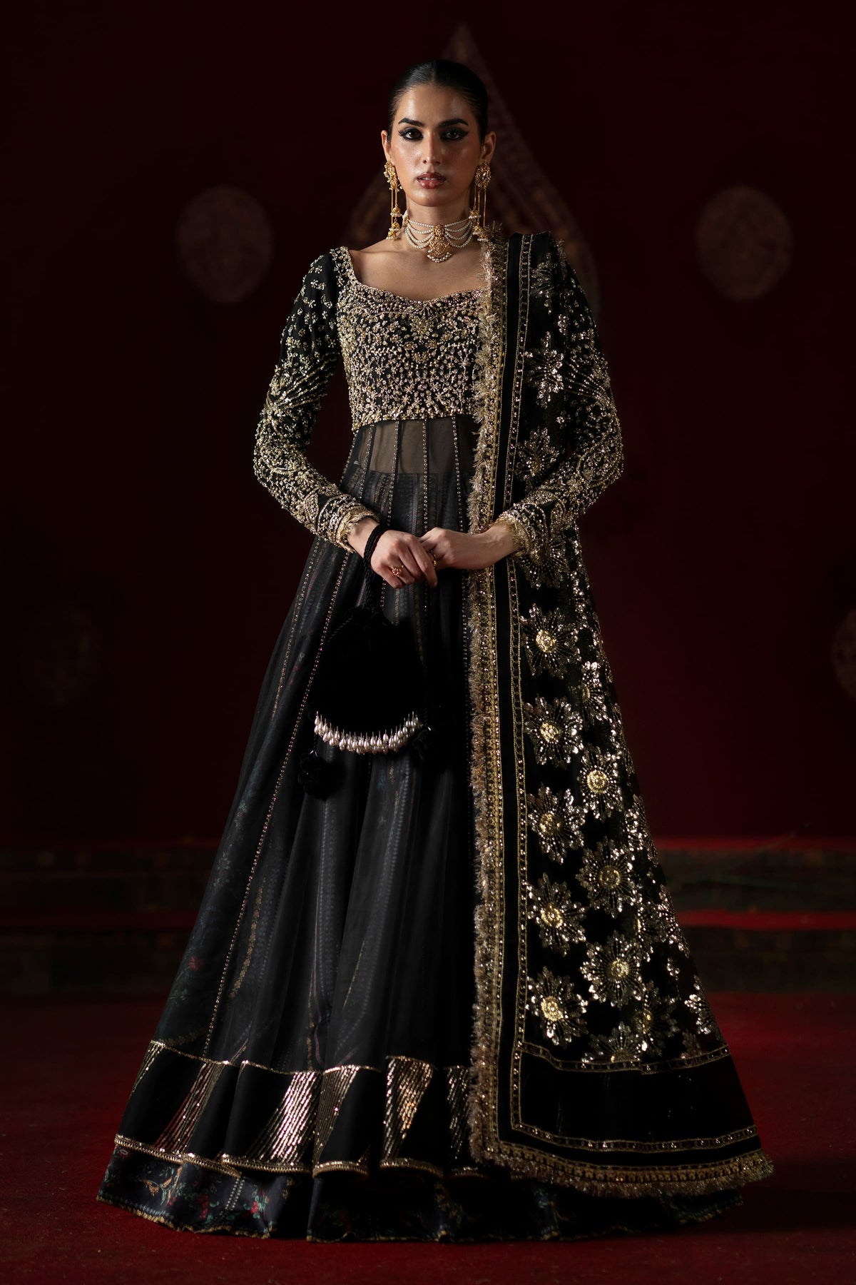 Amal pishwas – sequinned dupatta