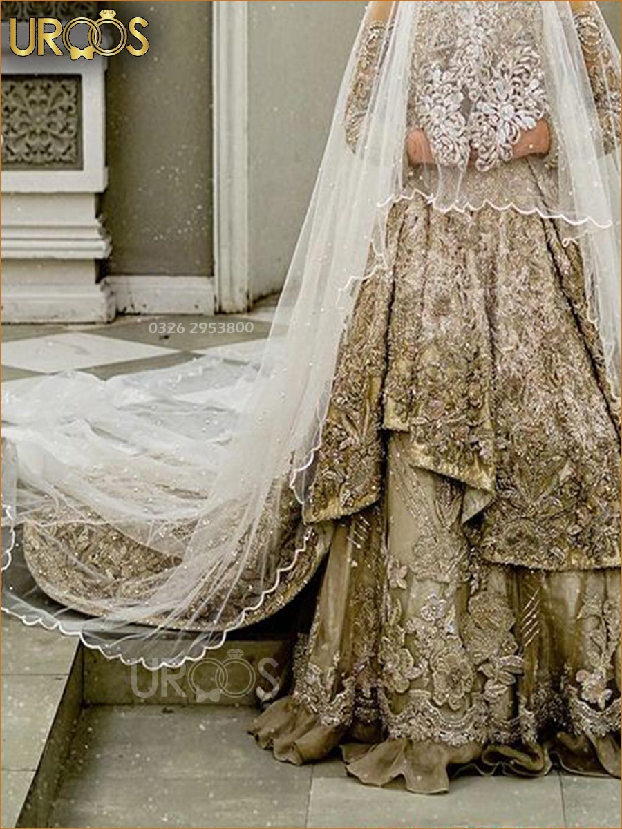 Meher Saaz Bridal Veil with Luxe Scallops