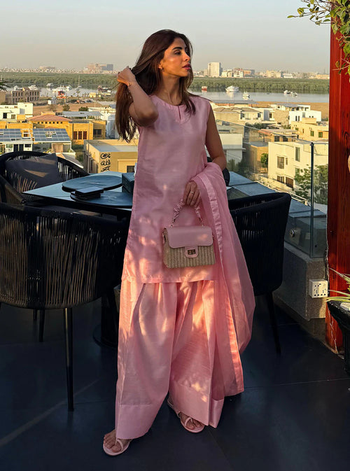 Gulabi - with Farshi Shalwar - 3 Piece