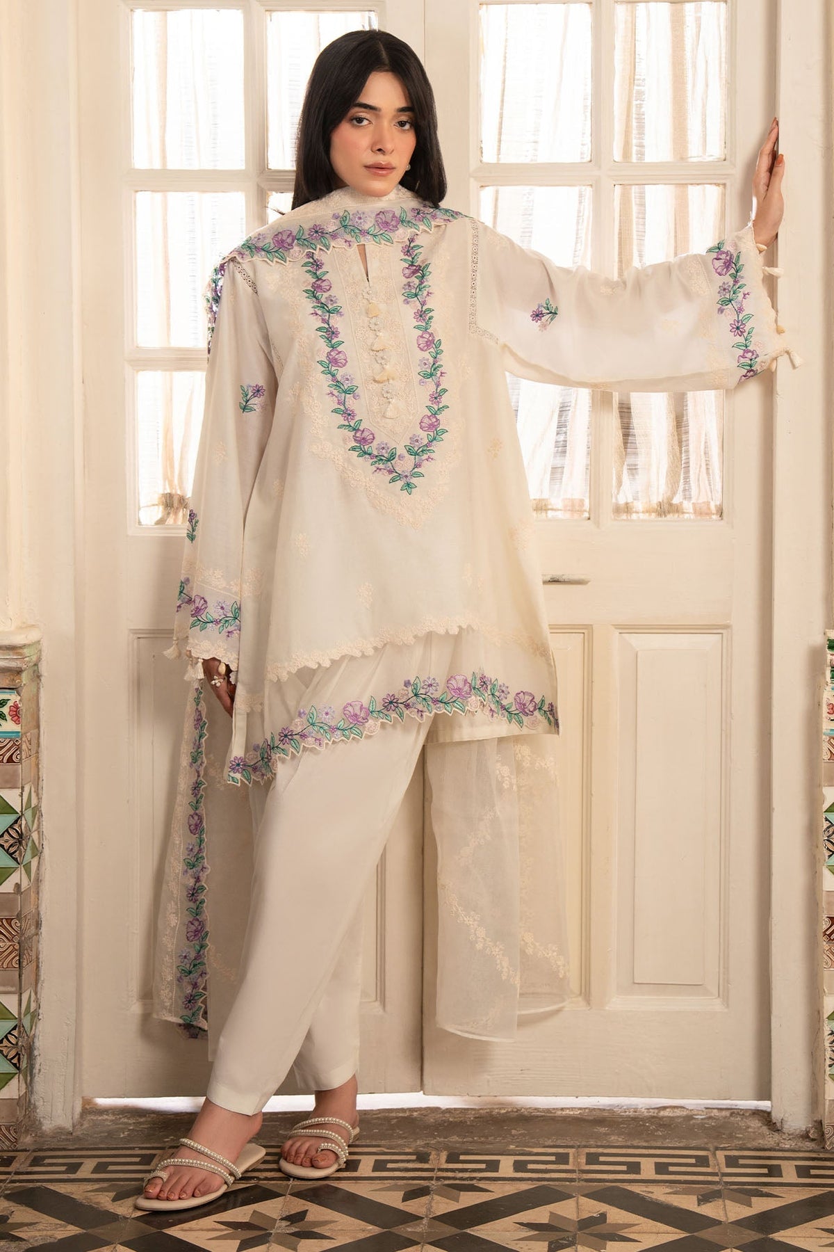 Ivory Fleur 3 Piece Embroidered Suit