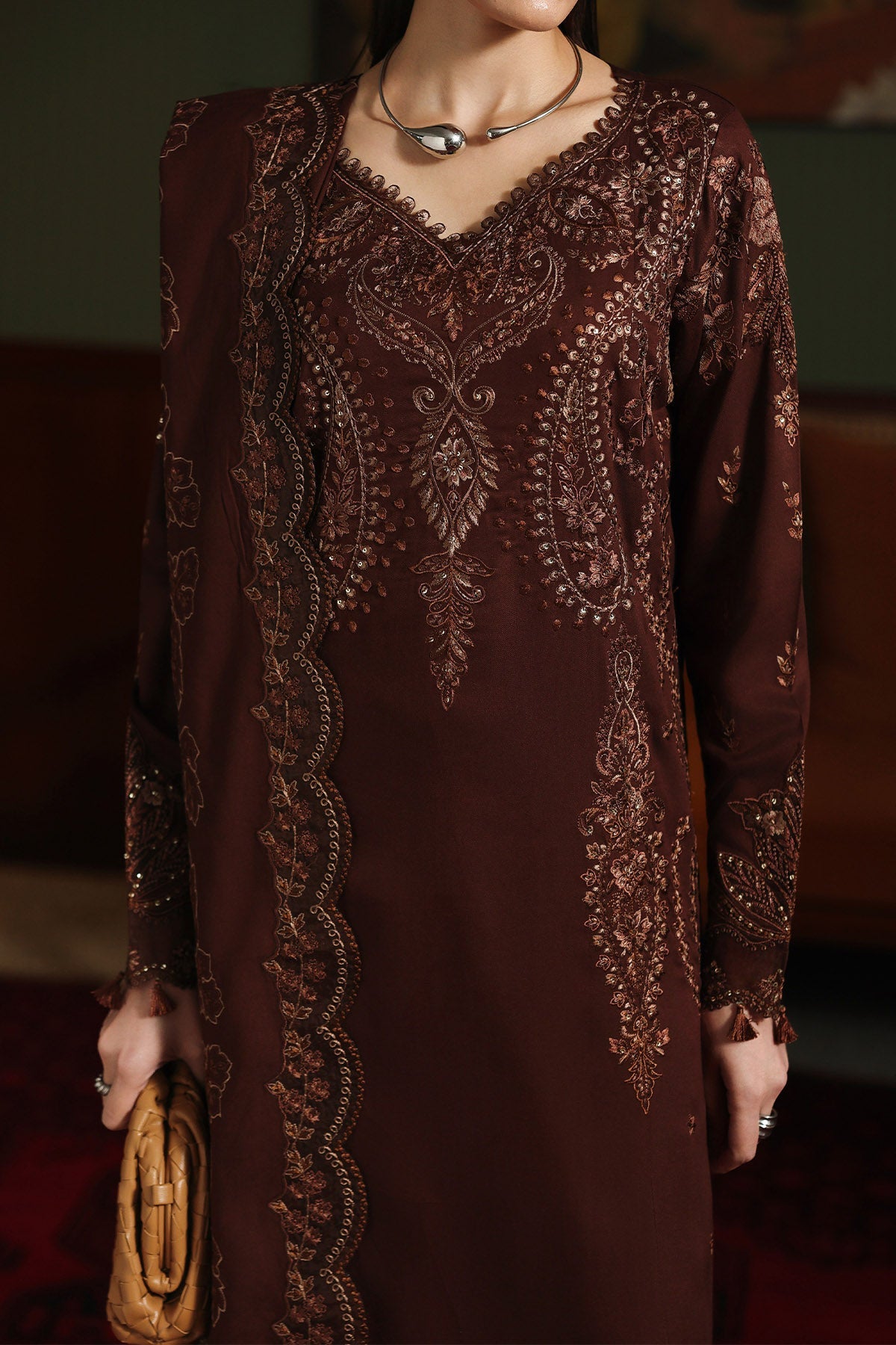 Embroidered Marina NE-279