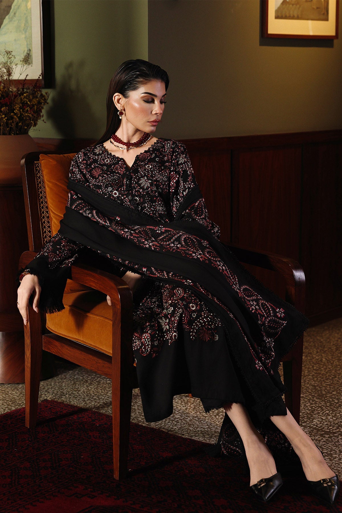 Embroidered Marina NE-281