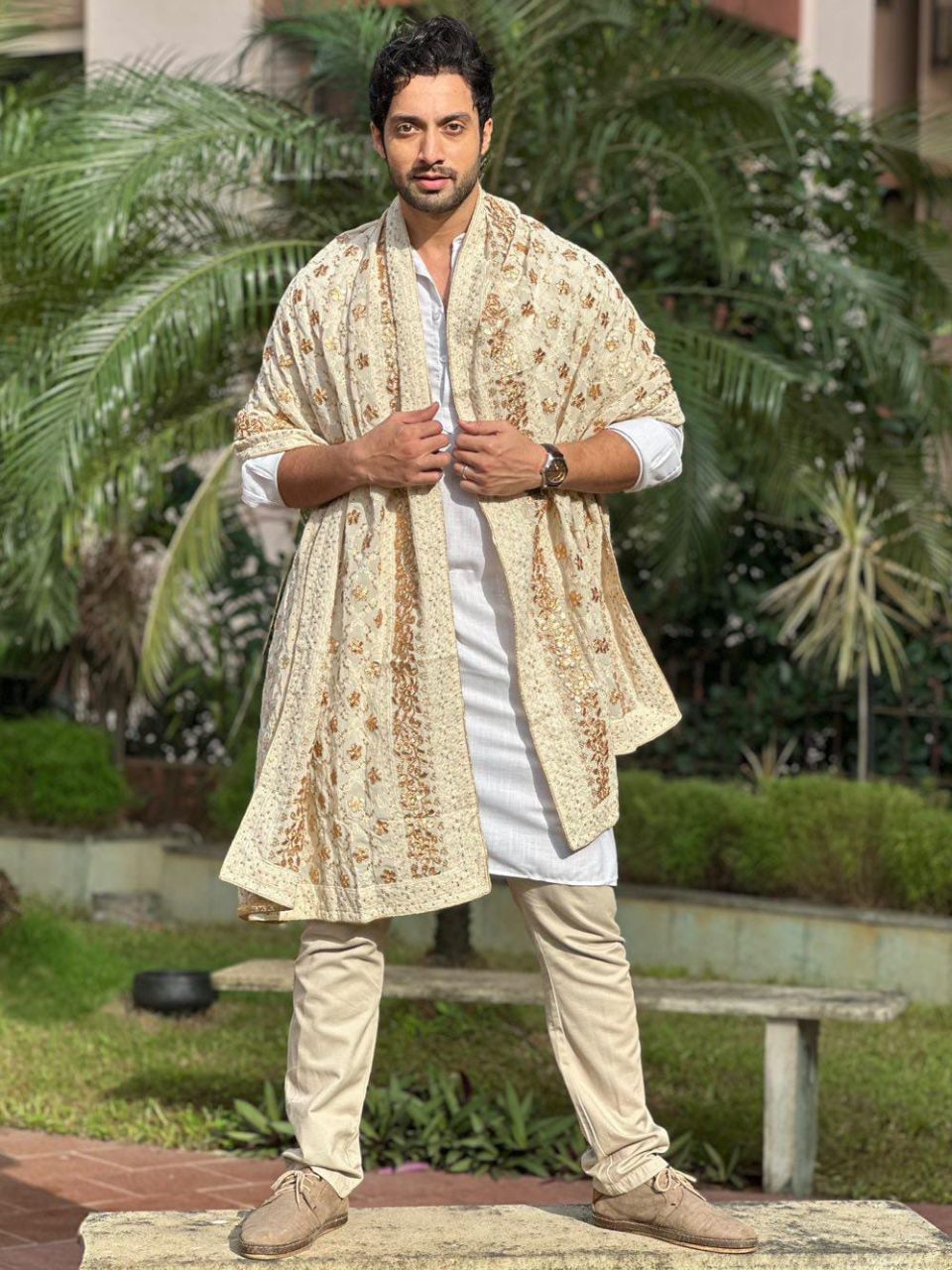 Cream Georgette Lucknowi Work Dupatta with Gotta Patti Work Men's Dupatta for Kurta/Sherwani/Achkan