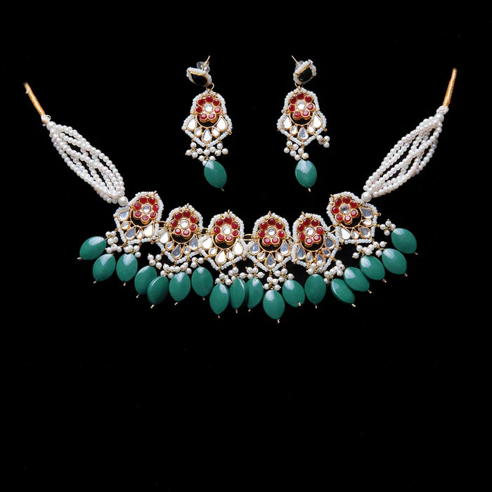 KUNDAN AND STONES NECKLACE SET